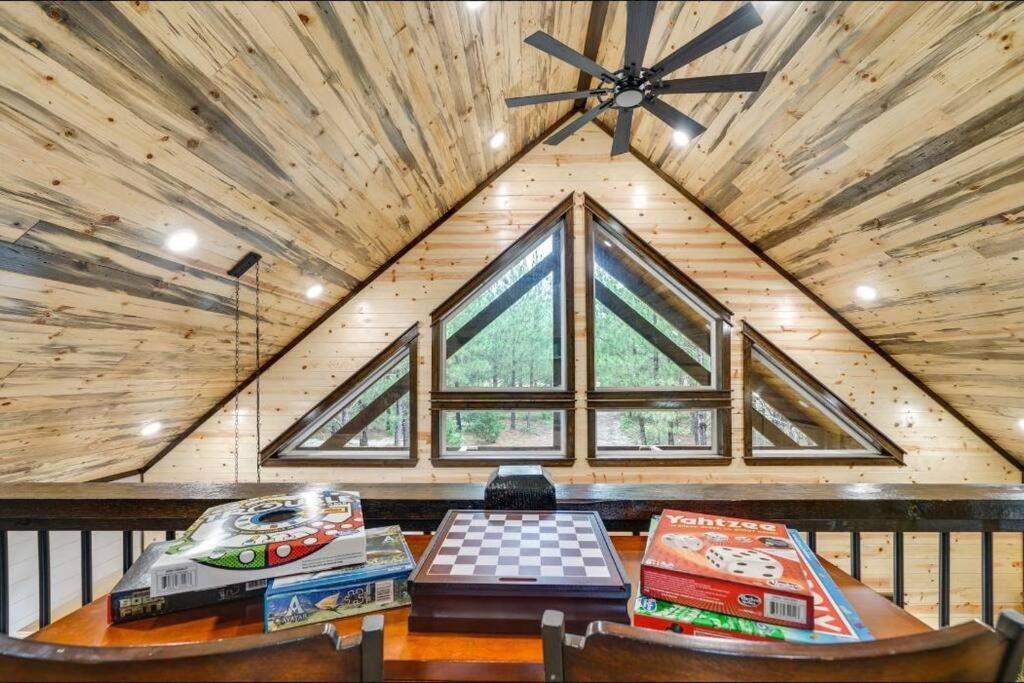 Villa Piney Acres à Broken Bow Extérieur photo